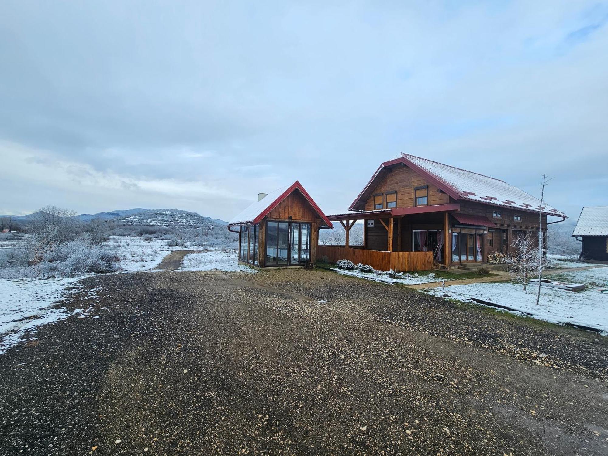 Ruralna Kuca Za Odmor Lika Villa Lovinac  Eksteriør billede